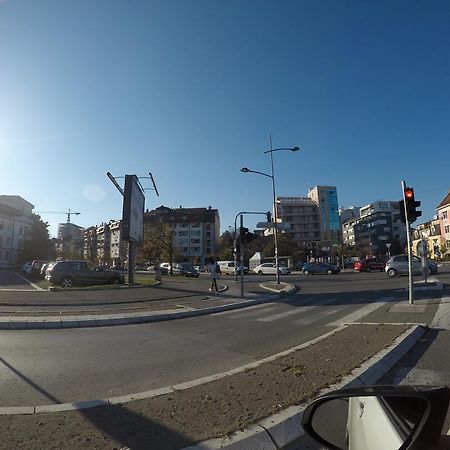 Violet Star Apartment Novi Sad Eksteriør billede