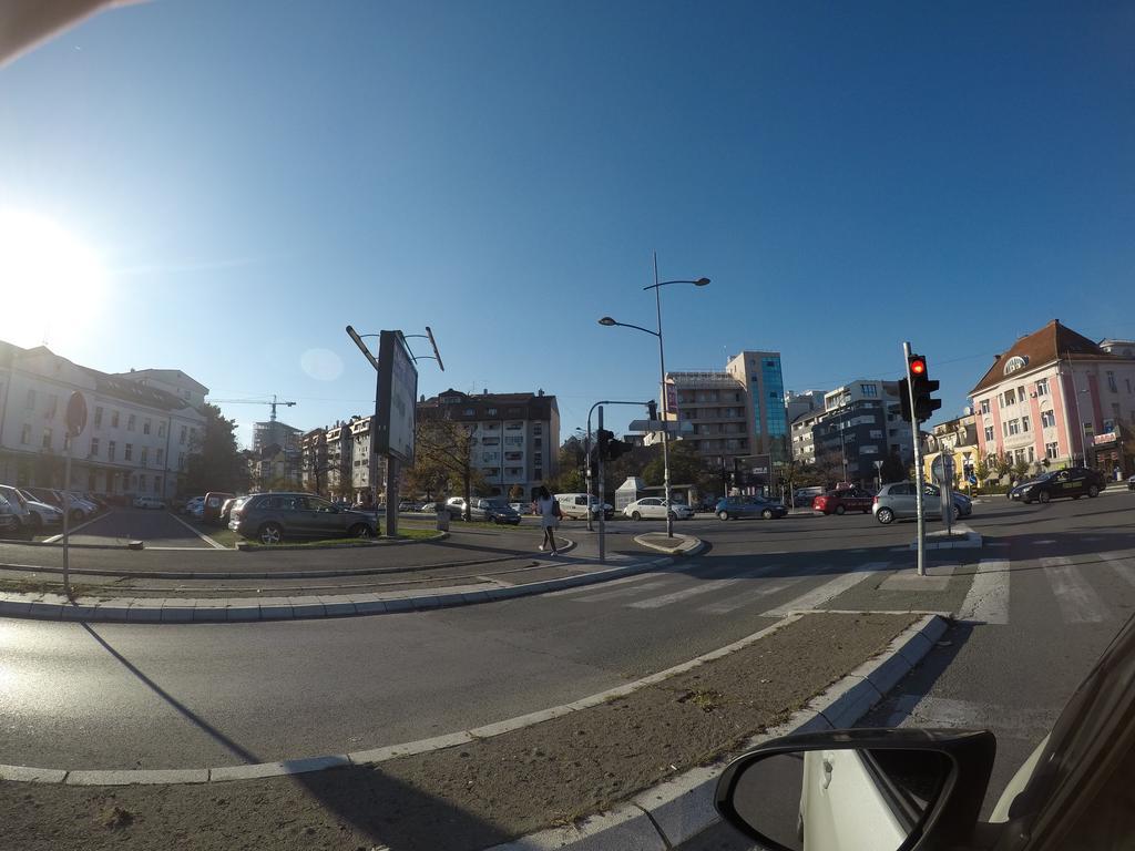 Violet Star Apartment Novi Sad Eksteriør billede